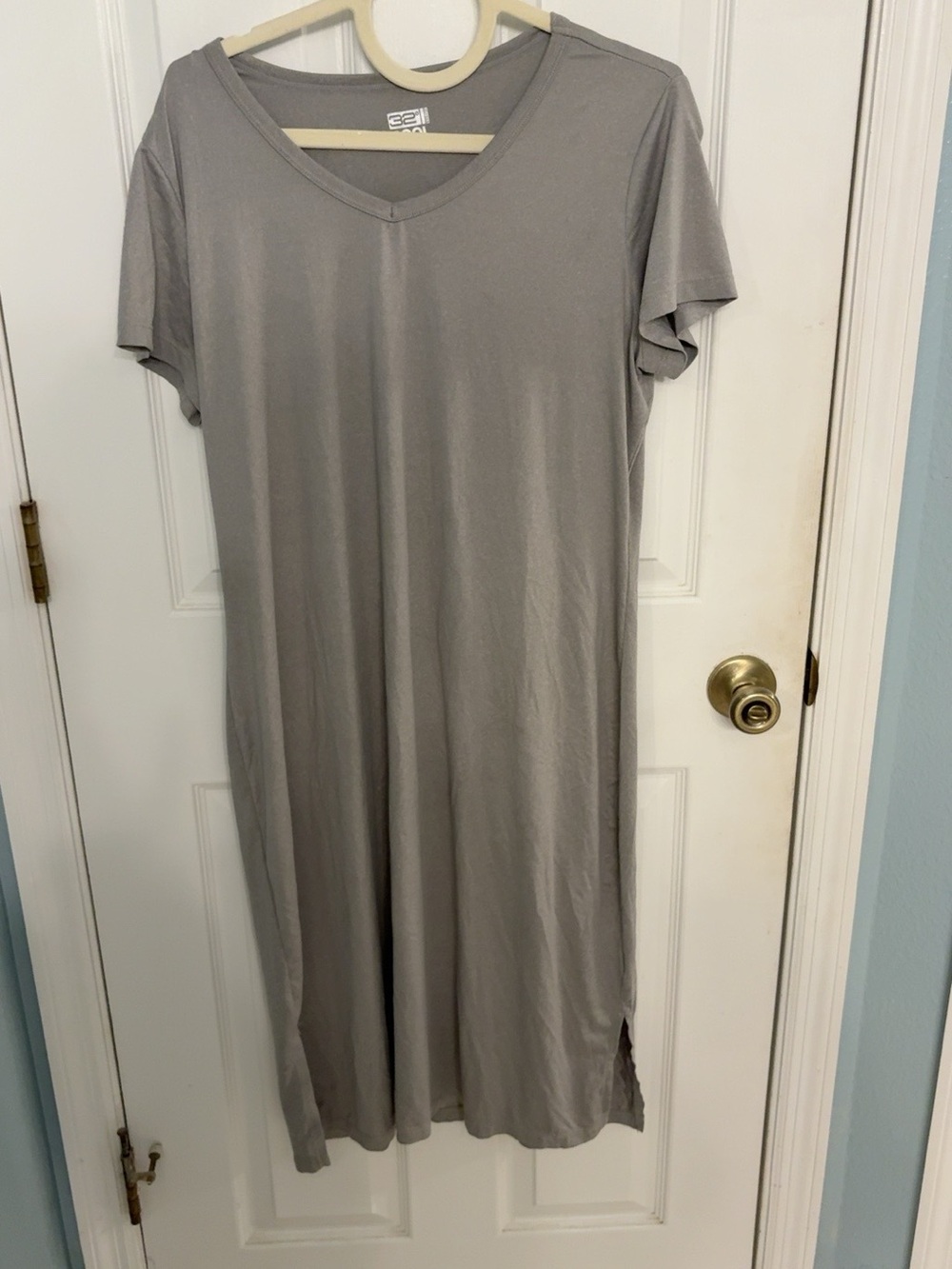 32 Degrees Cool Gray V-Neck Short Sleeve T-Shirt Dress